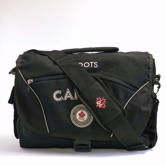 ROOTS |🇨🇦 Collector’s 2004 Olympic Messenger Bag - Picture 2 of 12